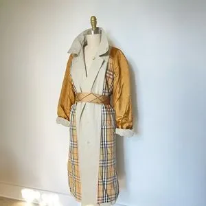 Burberry | Jackets & Coats | Burberry Vintage 9s Trench Coat